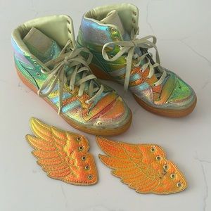 ADIDAS X Jeremy Scott Winged Holographic Foil sneakers US 9.5